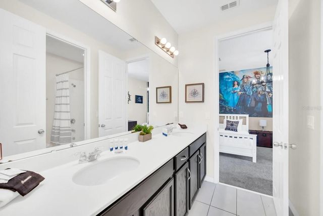 9009 EGRET MILLS TERRACE, Kissimmee, FL 34747