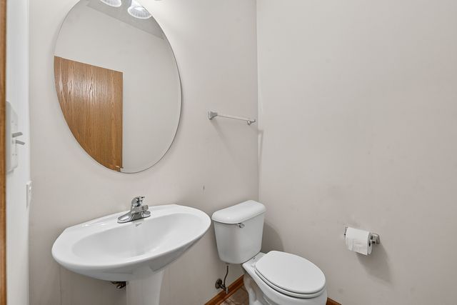 2835 Cattail Court C, Wauconda, IL 60084