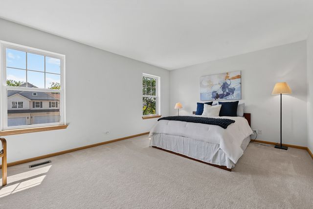 2835 Cattail Court C, Wauconda, IL 60084