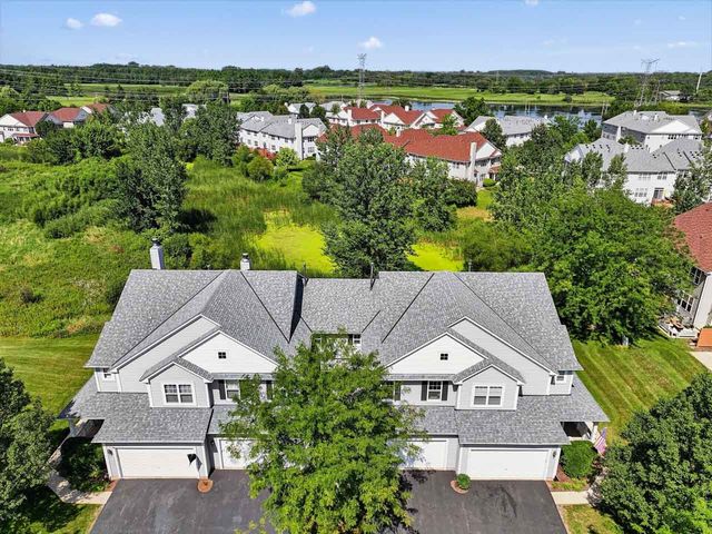 2835 Cattail Court C, Wauconda, IL 60084