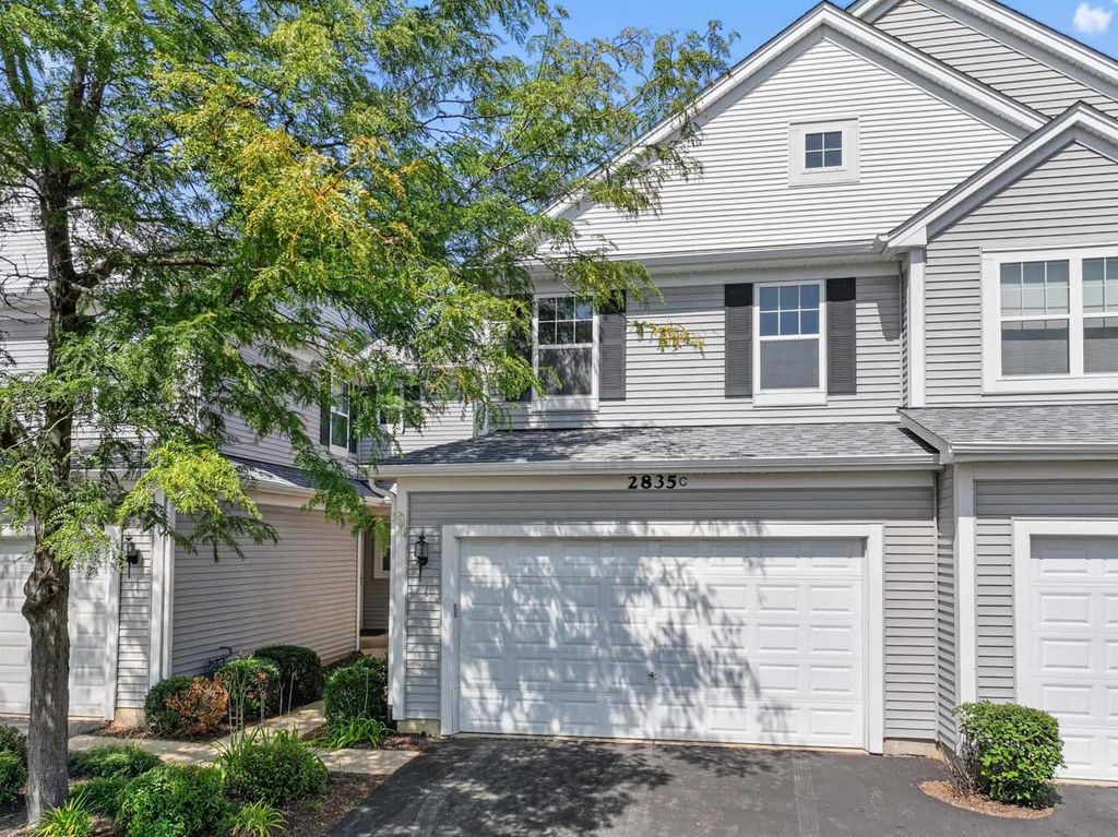 2835 Cattail Court C, Wauconda, IL 60084