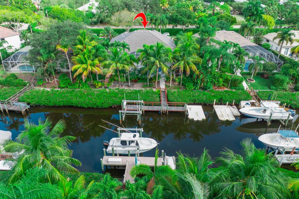 19850 Loxahatchee Pointe Drive, Jupiter, FL 33458