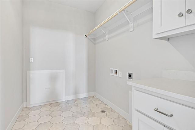 11704 W 181st Street, Overland Park, KS 66013