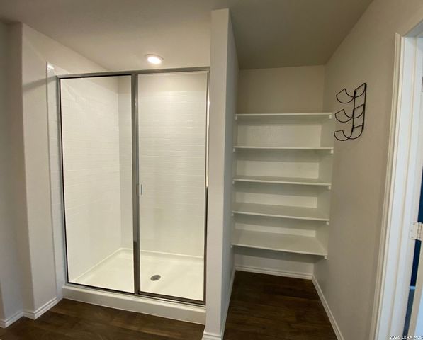 844 Nodding Nixie, Seguin, TX 78155