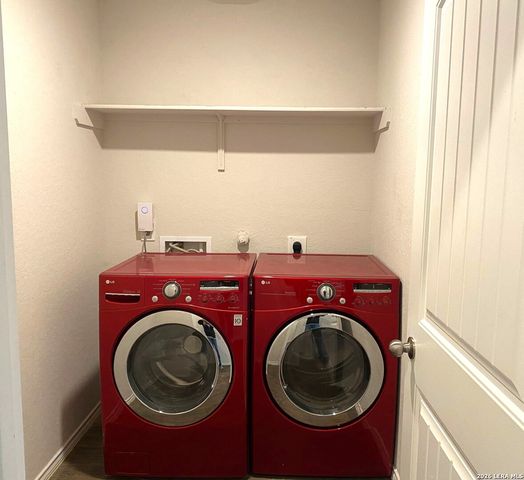 844 Nodding Nixie, Seguin, TX 78155