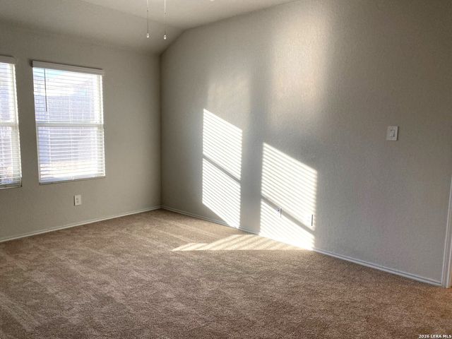 844 Nodding Nixie, Seguin, TX 78155