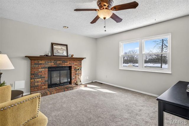 1044 Holly River Drive, Florissant, MO 63031