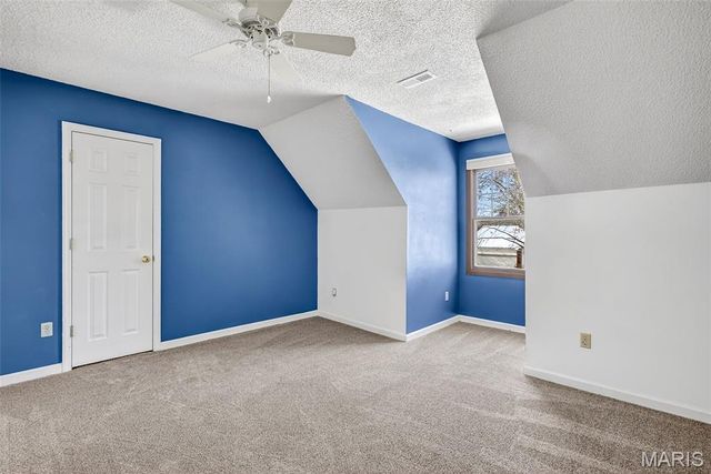 1044 Holly River Drive, Florissant, MO 63031