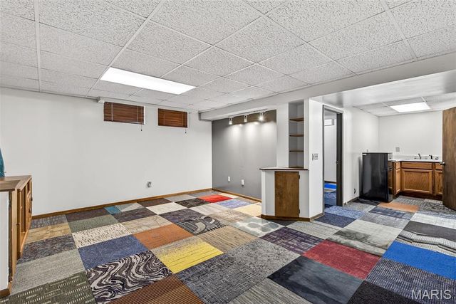 1044 Holly River Drive, Florissant, MO 63031