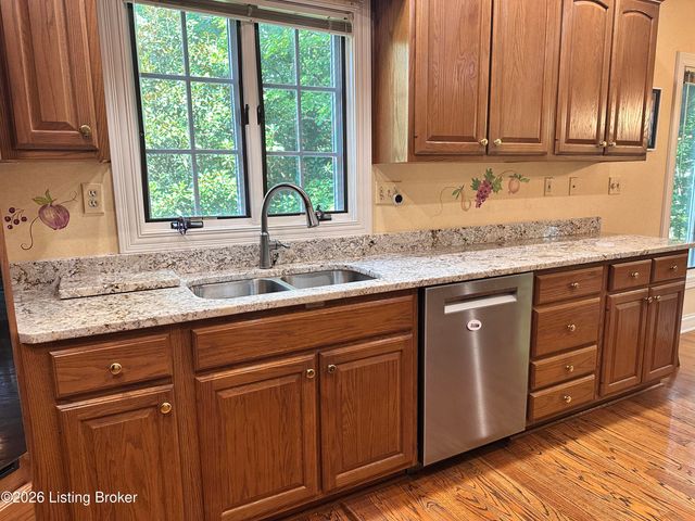 6711 Harrods View Cir, Prospect, KY 40059