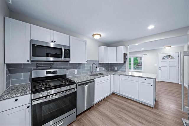 9012 E 52nd Terrace, Kansas City, MO 64133