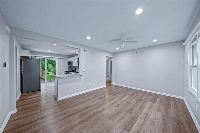 9012 E 52nd Terrace, Kansas City, MO 64133