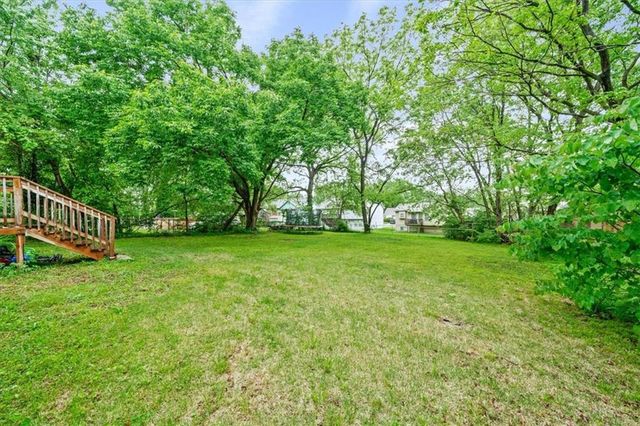 9012 E 52nd Terrace, Kansas City, MO 64133