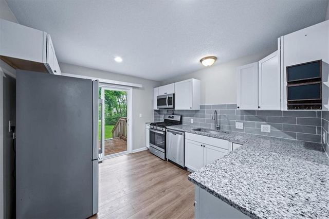 9012 E 52nd Terrace, Kansas City, MO 64133