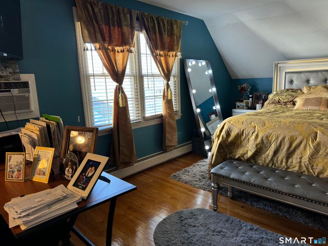 425 Huntington Road, Stratford, CT 06614