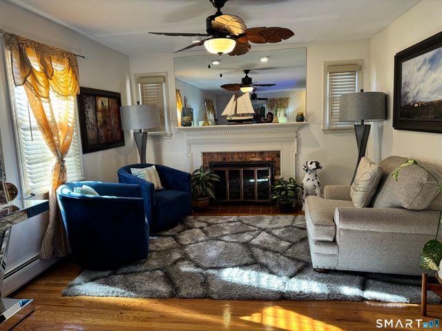 425 Huntington Road, Stratford, CT 06614