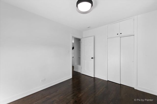 600 N IOWA Avenue, Villa Park, IL 60181