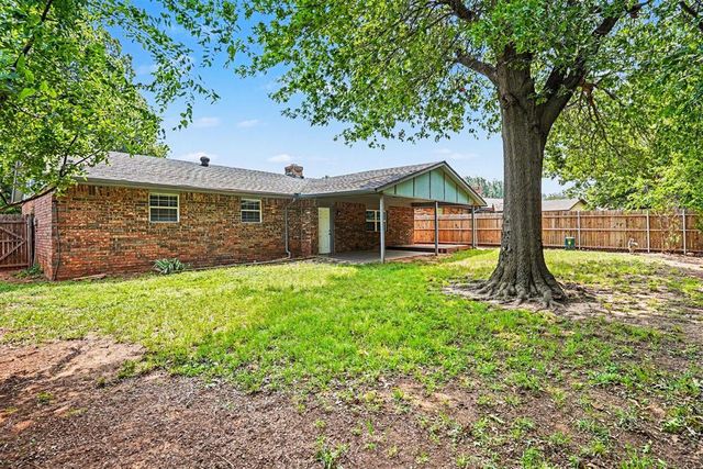 8921 E Rambling Drives, Oklahoma City, OK 73132