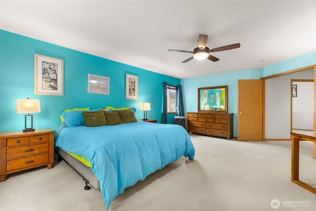 1822 Fisher Avenue, Dupont, WA 98327