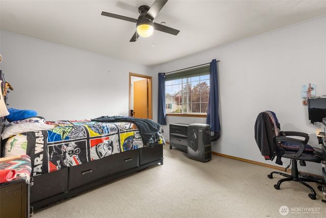1822 Fisher Avenue, Dupont, WA 98327