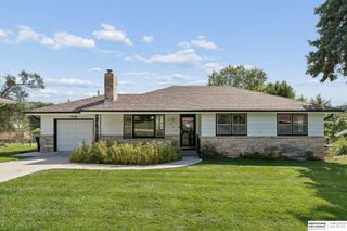 5313 Grand Avenue, Omaha, NE 68104