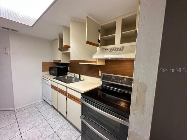 4905 LAKE RIDGE ROAD GE, Orlando, FL 32808