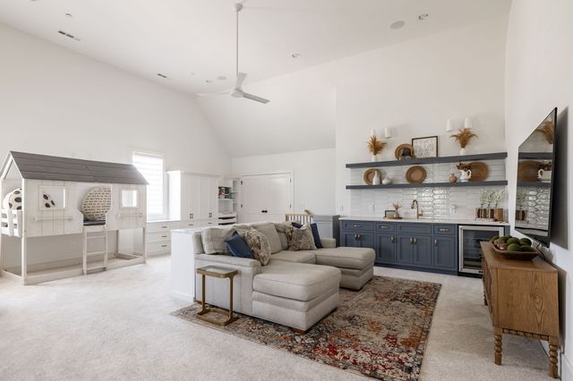 1936 Silver Fox Rd, Thompsons Station, TN 37179