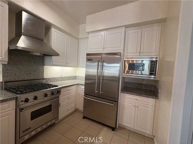 4050 Glencoe Avenue 423, Marina Del Rey, CA 90292