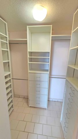 15 S 1st St A1512, Minneapolis, MN 55401