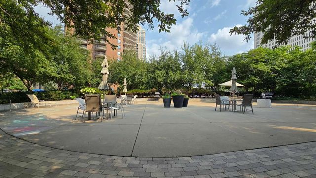 15 S 1st St A1512, Minneapolis, MN 55401