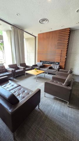 15 S 1st St A1512, Minneapolis, MN 55401