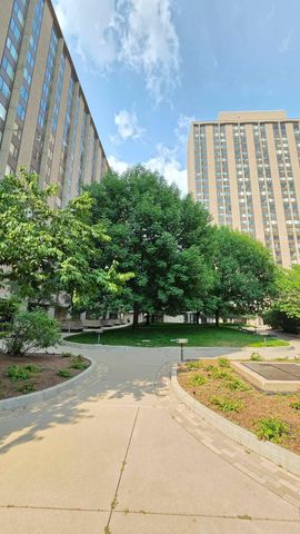 15 S 1st St A1512, Minneapolis, MN 55401