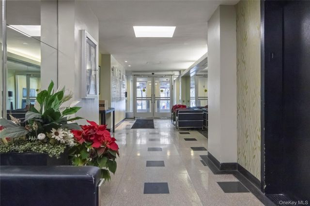 5 Fordham Hill Oval 9A, Bronx, NY 10468