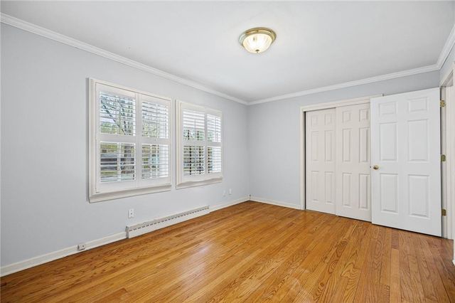 7633 Tomahawk Road, Prairie Village, KS 66208