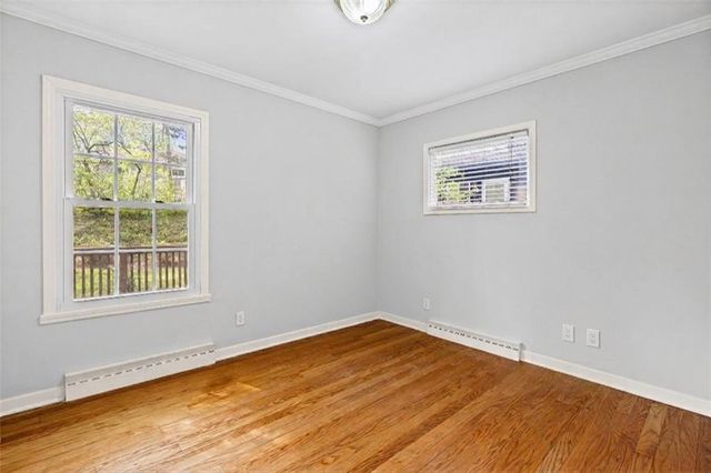 7633 Tomahawk Road, Prairie Village, KS 66208