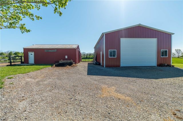 7820 Arlington Road, Brookville, OH 45309