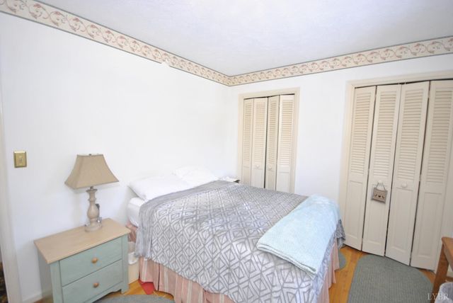 212 Chesterfield Road, Lynchburg, VA 24502