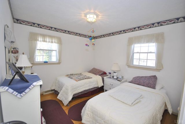 212 Chesterfield Road, Lynchburg, VA 24502