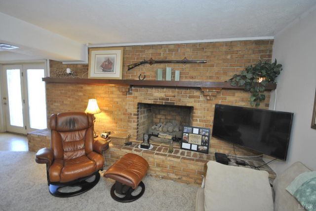 212 Chesterfield Road, Lynchburg, VA 24502