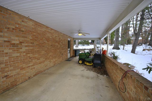 212 Chesterfield Road, Lynchburg, VA 24502