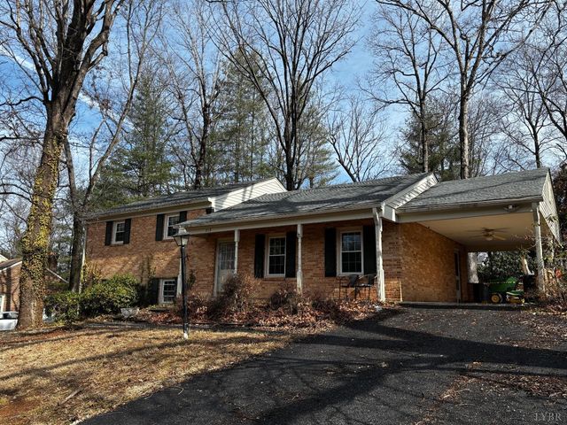 212 Chesterfield Road, Lynchburg, VA 24502