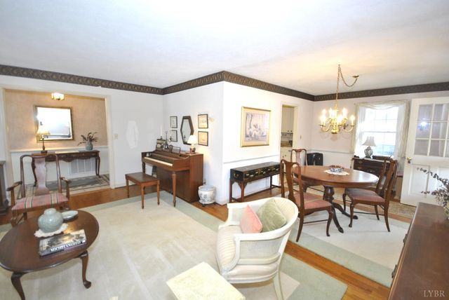 212 Chesterfield Road, Lynchburg, VA 24502