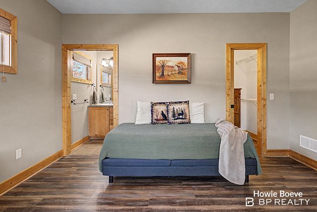 6175 Lake Shore Drive, Newaygo, MI 49337