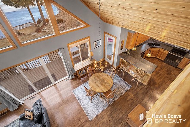 6175 Lake Shore Drive, Newaygo, MI 49337