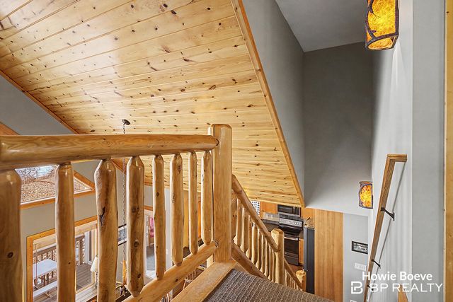 6175 Lake Shore Drive, Newaygo, MI 49337