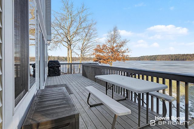 6175 Lake Shore Drive, Newaygo, MI 49337