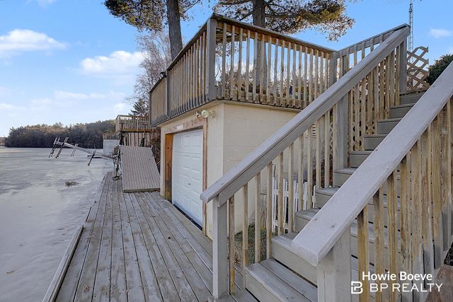 6175 Lake Shore Drive, Newaygo, MI 49337