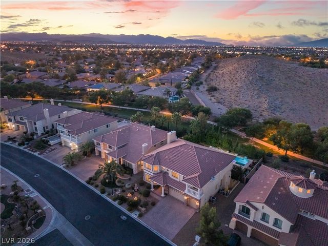 4360 Grey Spencer Drive, Las Vegas, NV 89141