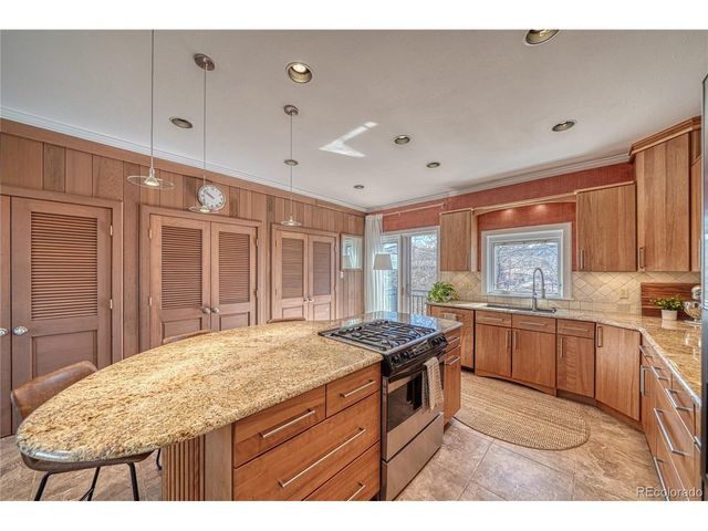 224 W Warren Ave, Cripple Creek, CO 80813