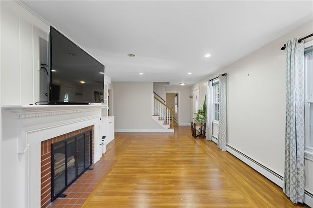 53 School Street, Johnston, RI 02919